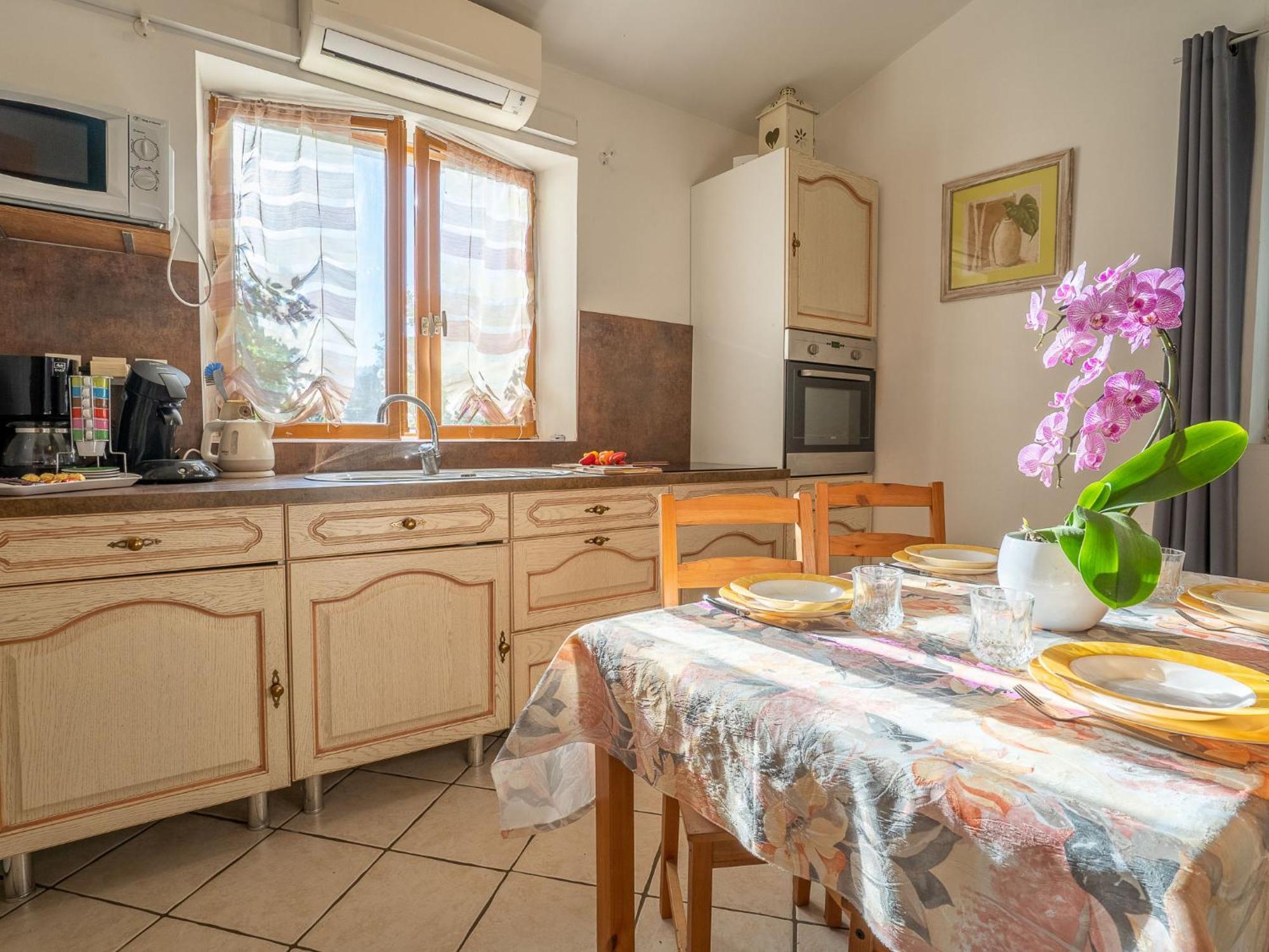 Holiday home Magali - Hye550 By Interhome